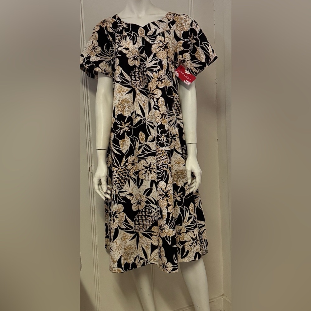 Lava Hut Two Palms Hawaiian Tea Muumuu Pineapple Garden #907C Cotton Dress New